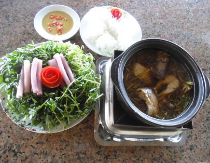 Lẩu súng (canh chua tương me)