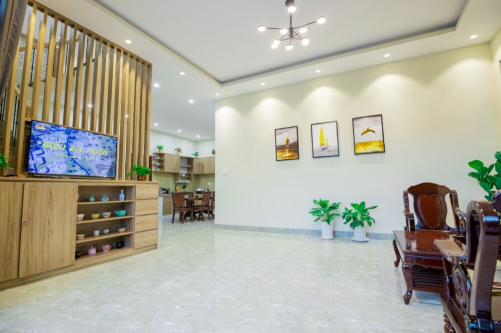 Villa Long Cung OdwinP27 - Khu vực phòng khách