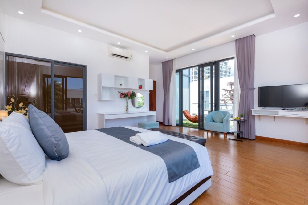 Villa Long Cung Sát Biển OdwinR9 - Phòng ngủ