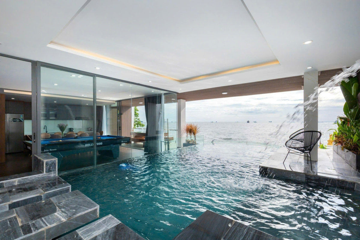 Hồ bơi riêng trong villa sát biển Vũng Tàu OdwinP45