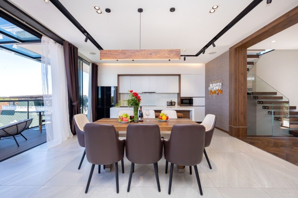 Villa Đà Lạt Odwin26- Khu vực ăn uống và bếp