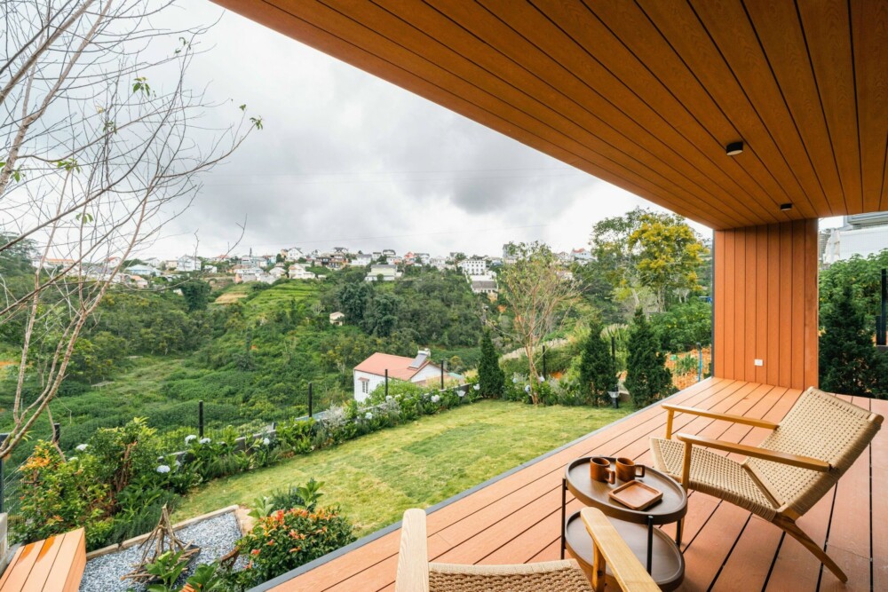 Villa Đà Lạt 2 phòng ngủ Odwin43 có view thung lũng rất đẹp