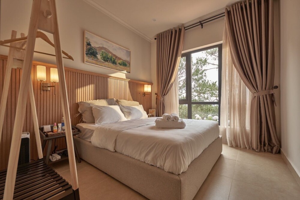 Villa Đà Lạt có hồ bơi Odwin37 - Phòng ngủ