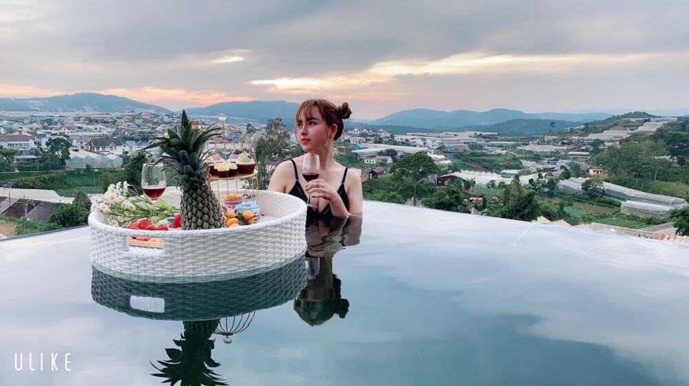 Villa Đà Lạt có hồ bơi Odwin38 - Hồ bơi vô cực