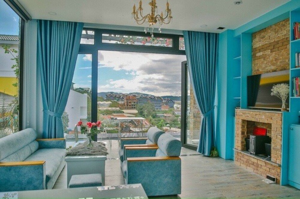 Villa Đà Lạt có hồ bơi Odwin38 - Khu vực phòng khách