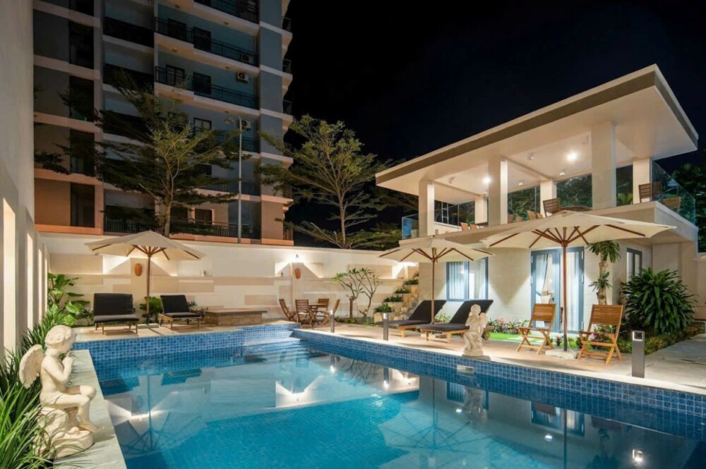 Villa Long Cung OdwinPL01 - Khu vực hồ bơi