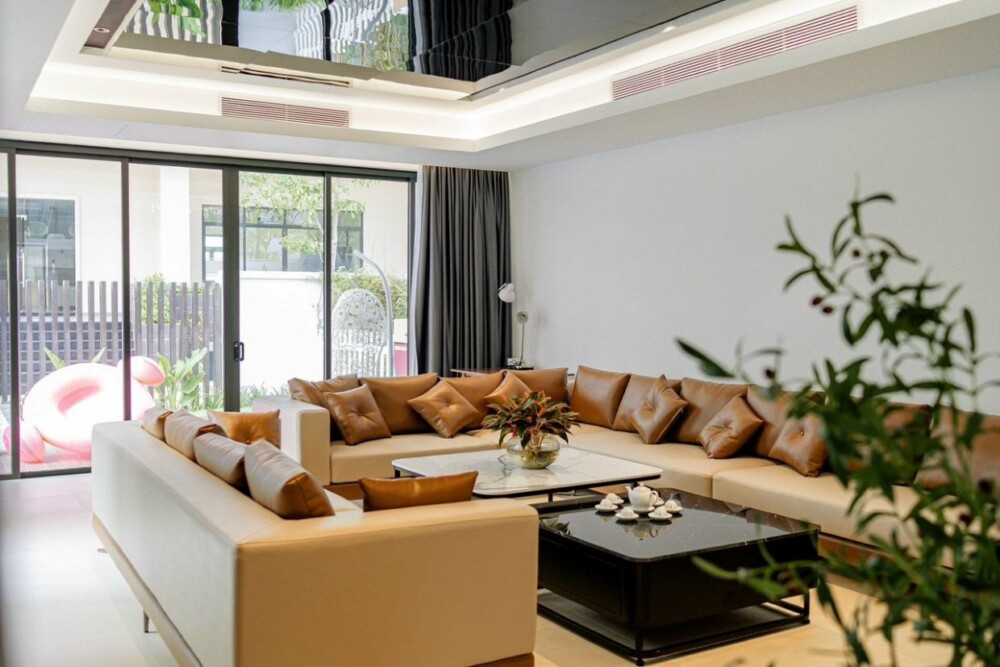 Villa Long Cung Sát Biển OdwinS9 - Khu vực phòng khách