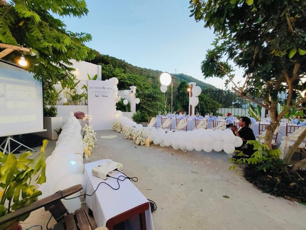 Sân tổ chức tiệc ngoài trời tại villa Odwinlv126