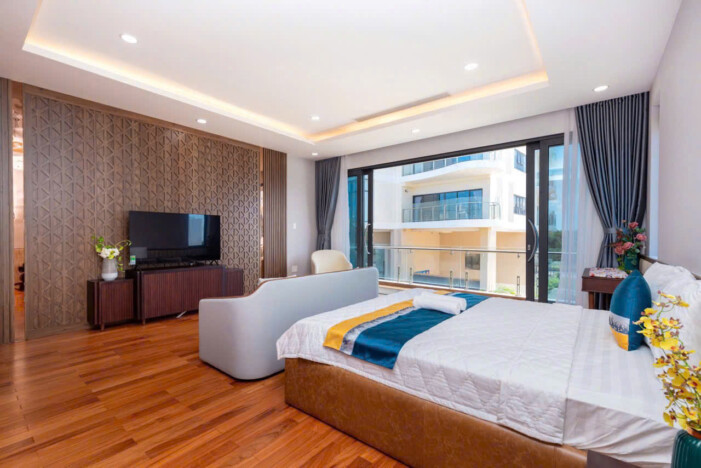 Phòng ngủ hiện đại, đầy đủ tiện nghi