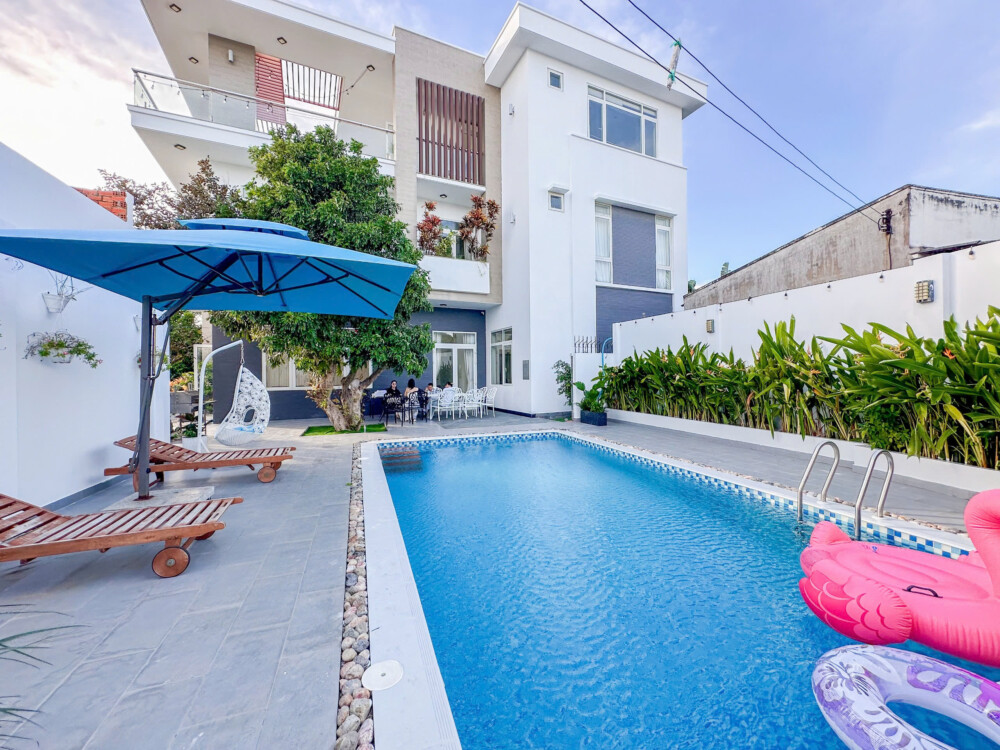 Villa Mũi Né 10 phòng ngủ, có hồ bơi riêng
