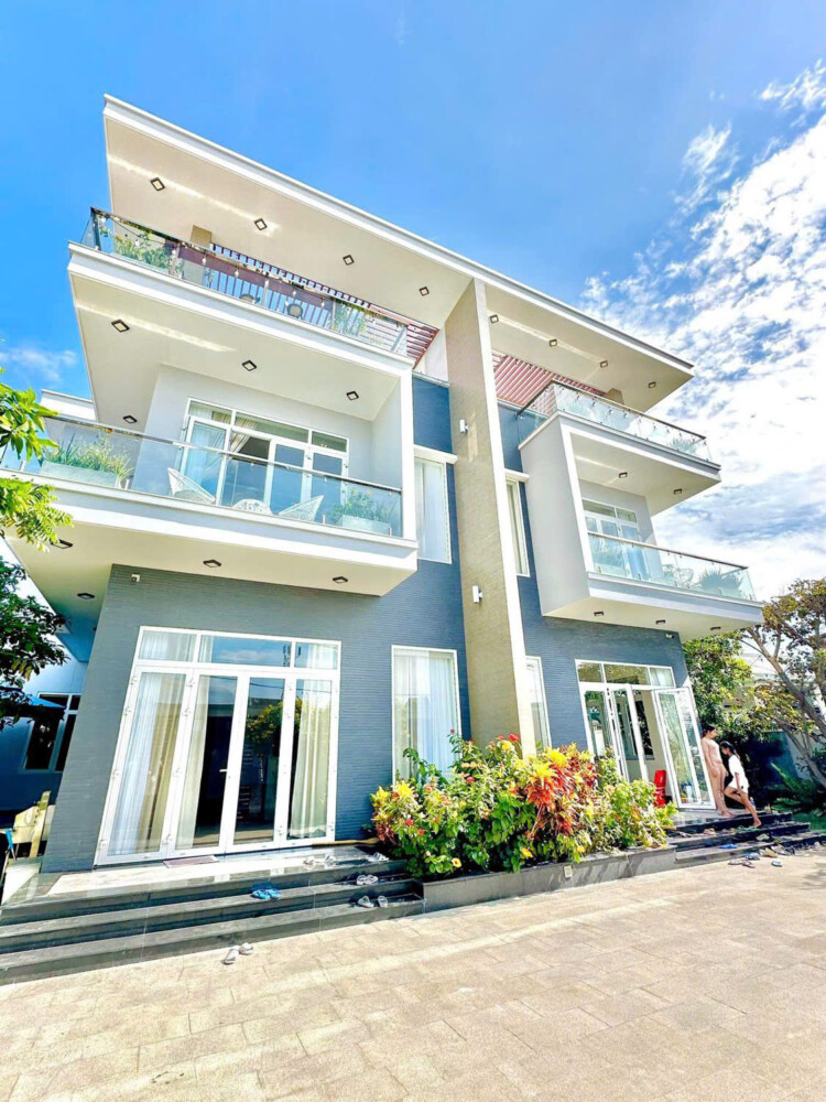 Mặt tiền villa Odwin PT 0 3