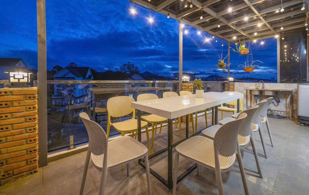 sân thượng BBQ cực chilla villa Odwin DL18
