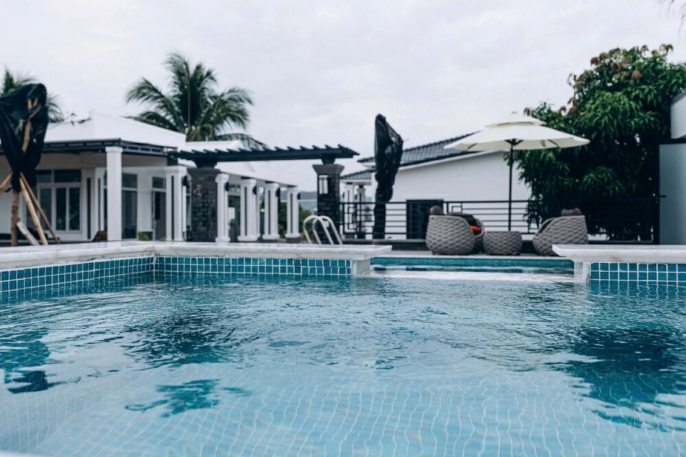 Hồ bơi tại Villa Odwin PT 04