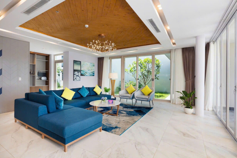Phòng khách tiện nghi trong villa 5PN03 cho nhóm bạn