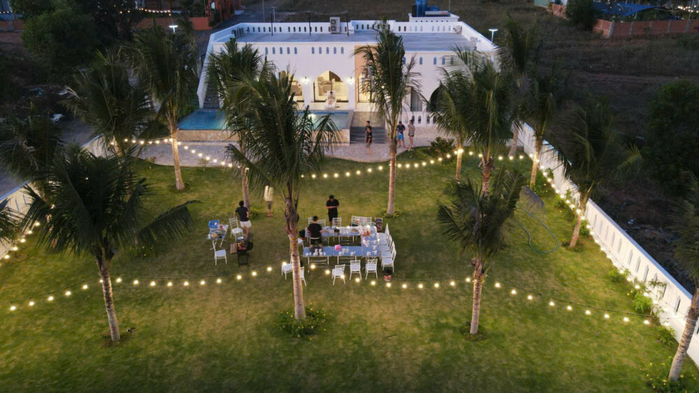 Villa Phan Thiết có sân BBQ riêng