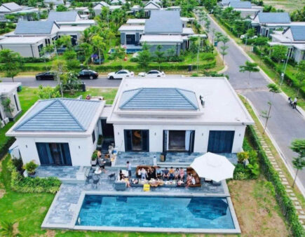 Thuê villa Hồ Tràm lần đầu – toàn cảnh nghỉ dưỡng sát biển
