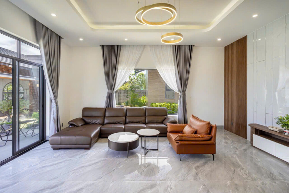 Phòng khách Villa ST4 nguyên căn cho nhóm bạn Long Hải
