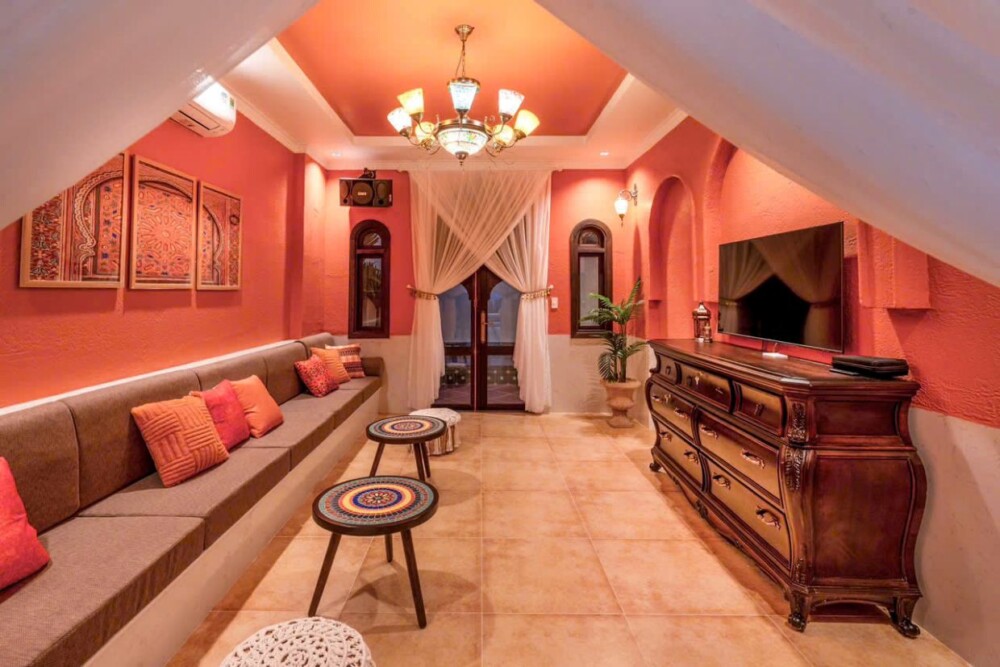 Phòng karaoke tại Villa Odwin 105NH