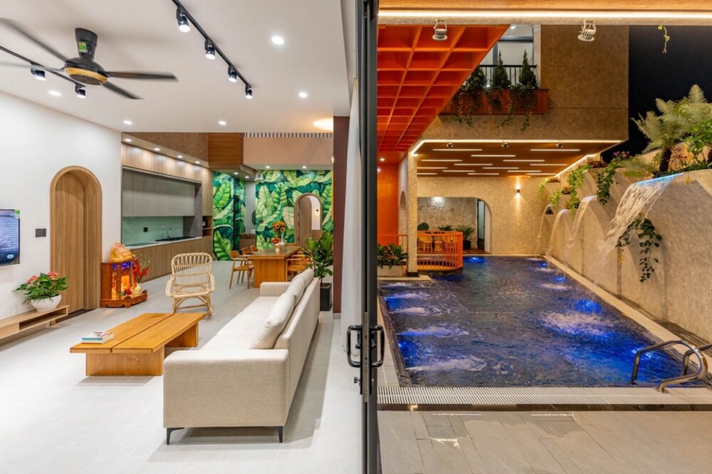 Khu vực hồ bơi và phòng khách tại Villa Odwin 11A