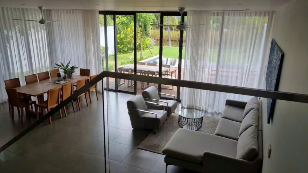 Khu vực phòng khách tại Villa Odwin Hồ Tràm 07