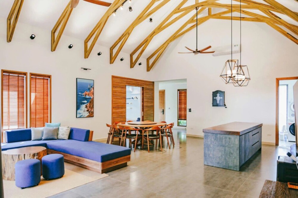 Khu vực phòng khách tại Villa Odwin Hồ Tràm 18