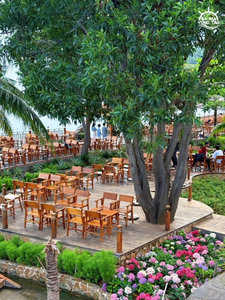 Top 5 quán cafe view biển Vũng Tàu - Suối bên biển 