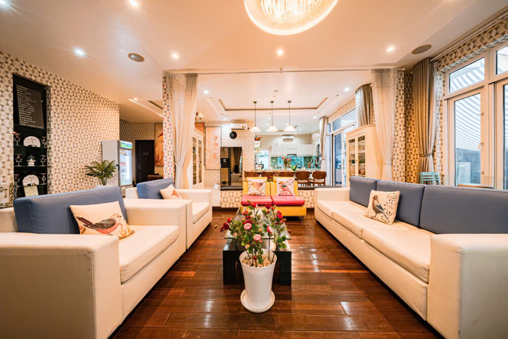 Villa Quận 2 Sài Gòn Odwin46 – Khu vực phòng khách