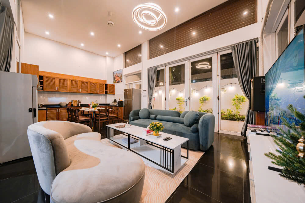 Villa Quận 2 Sài Gòn Odwin47 – Khu vực phòng khách