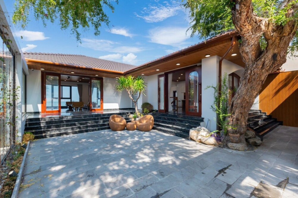 Villa Vũng Tàu có phòng khách rộng