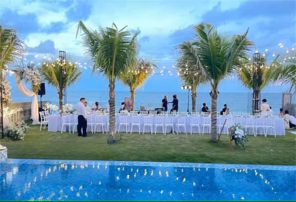 Biệt thự Mũi Né có hồ bơi sát biển