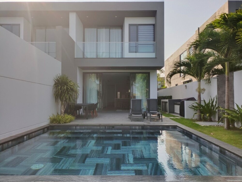 Villa Odwin Hồ Tràm 03 - Khu vực sân và hồ bơi