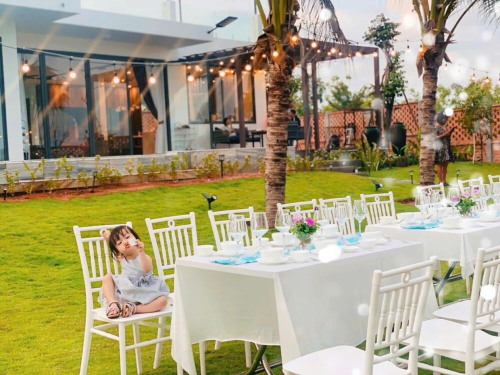 Villa Odwin Sun 01 - Khu vực tổ chức tiệc sân vườn