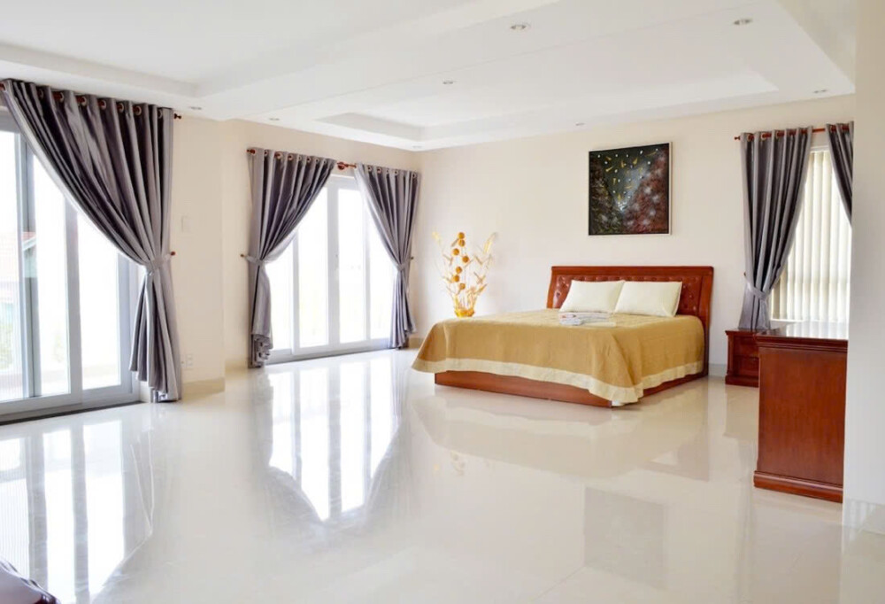 Villa Nha Trang OdwinNT01 - Khu vực phòng ngủ