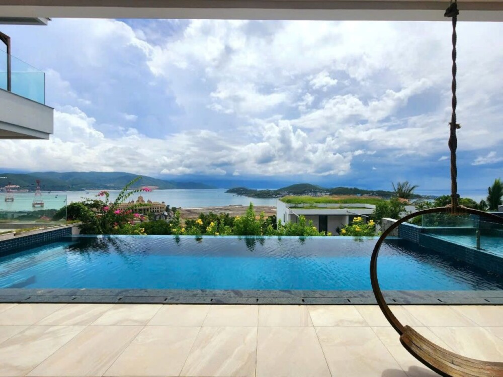Villa Odwin NT 04 - Khu vực hồ bơi view biển