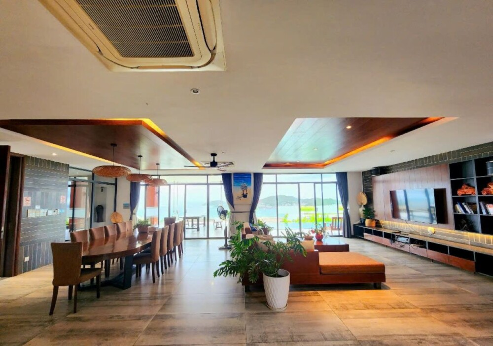 Villa Odwin NT 04 - Khu vực phòng khách view biển