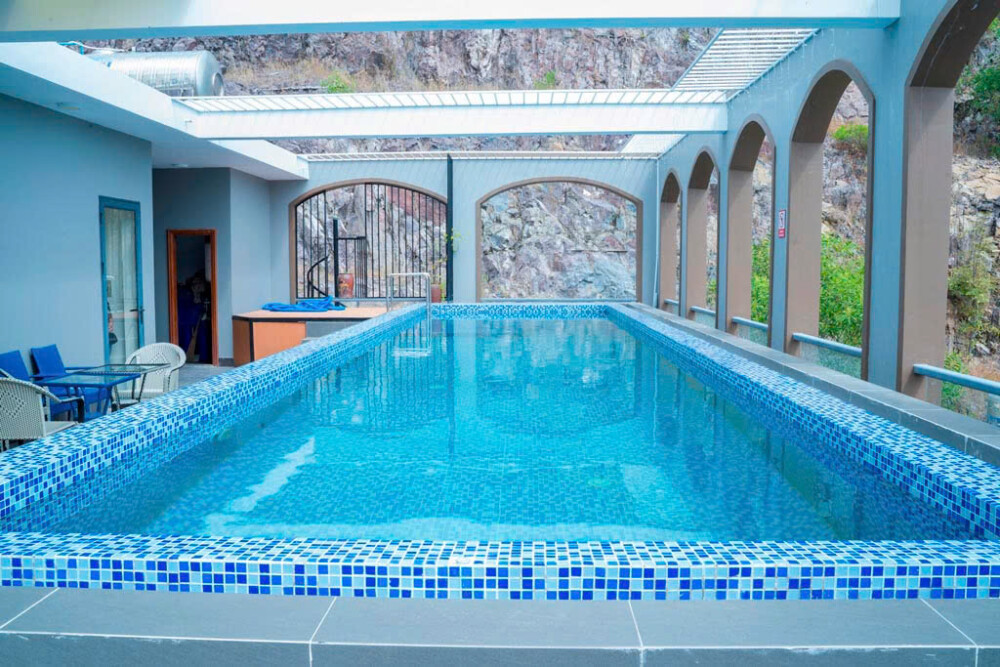Villa Nha Trang OdwinNT10 - Khu vực hồ bơi sân thượng