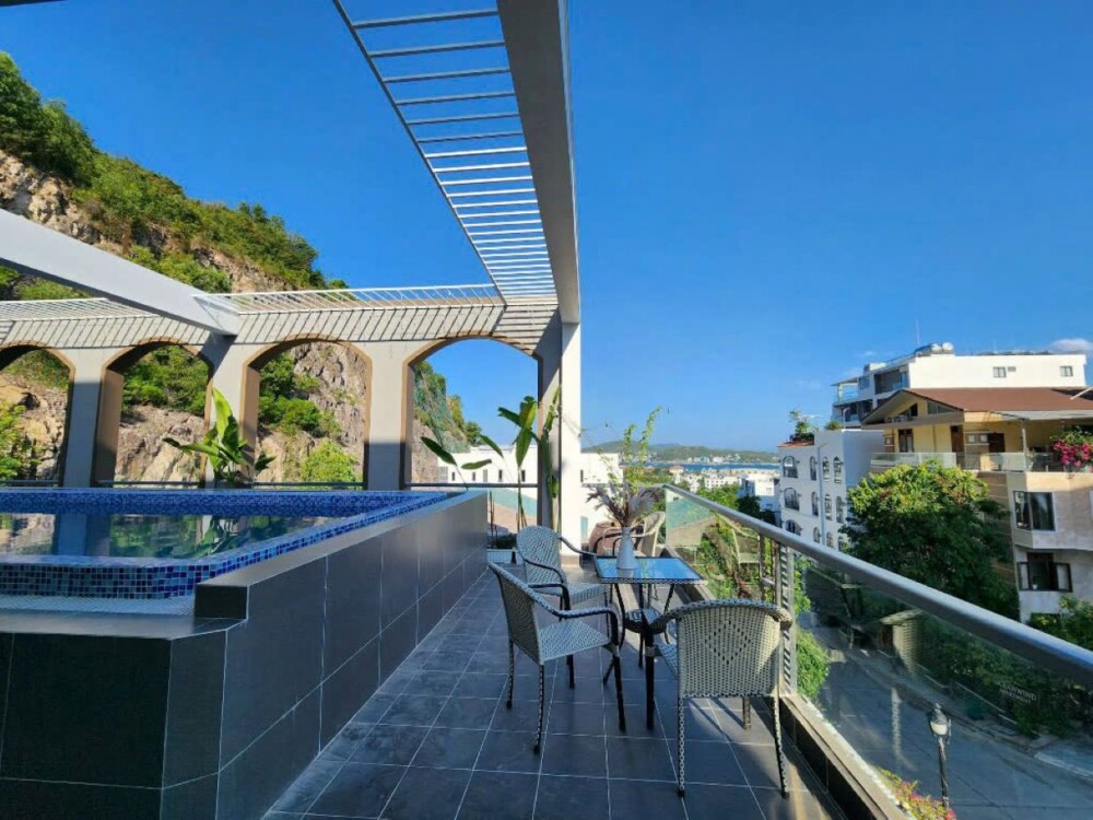 Villa Odwin NT 10 - Khu vực hồ bơi sân thượng