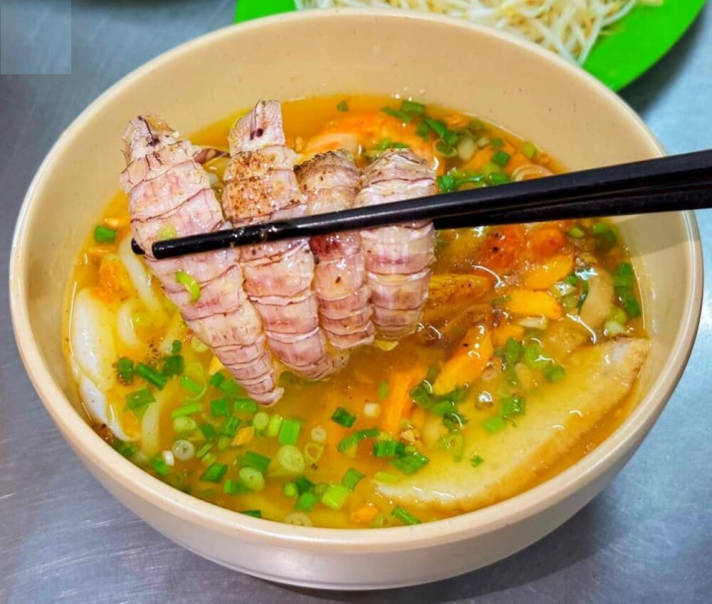 Bánh canh ghẹ Vũng Tàu