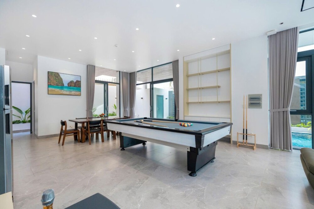 Villa Odwin A3 – Khu vực phòng khách và bàn bida