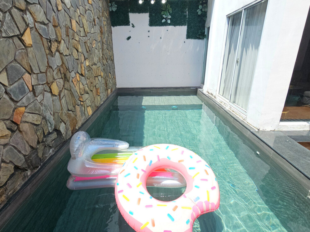 Villa Quận 7 Sài Gòn Odwin64 - Khu vực hồ bơi