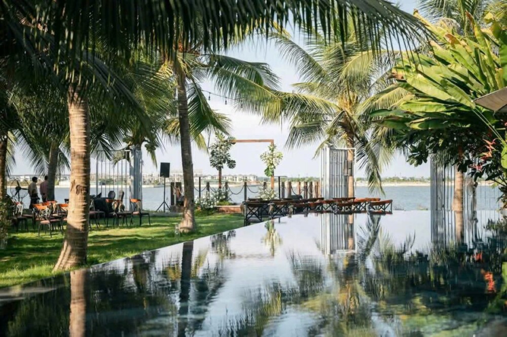 오드윈19 사이공 빌라 – 리버뷰 사이공 프라이빗 빌라의 인피니티 수영장