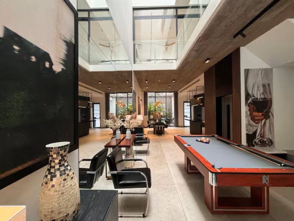 오드윈67 사이공 빌라 – 모던 인테리어의 거실, 가족형 숙소