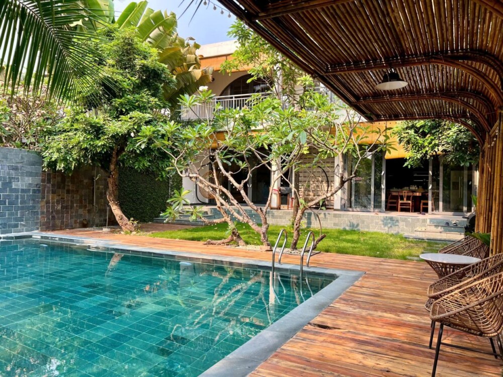 西贡别墅17 – 私人泳池与河畔景观