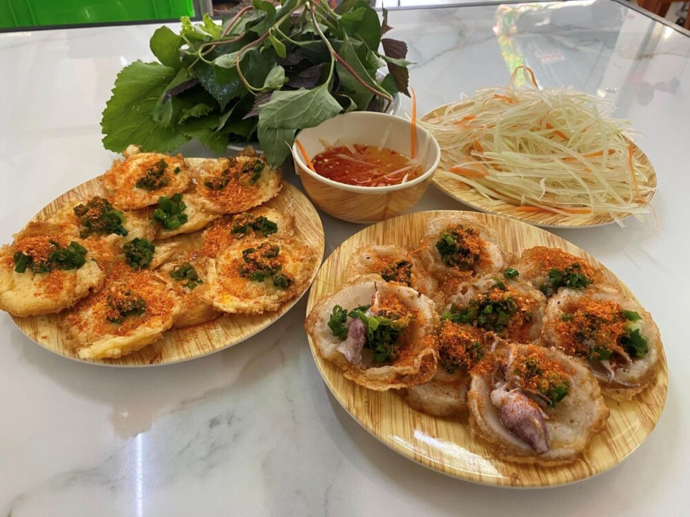 Lịch trình du lịch Vũng Tàu 2 ngày 1 đêm - Bánh khọt Gốc Vú Sữa