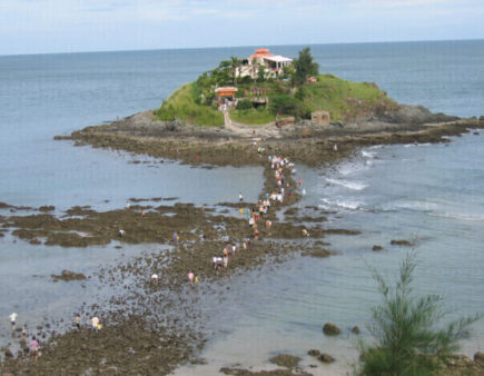 Lịch rút nước Hòn Bà Vũng Tàu tháng 12 năm 2025