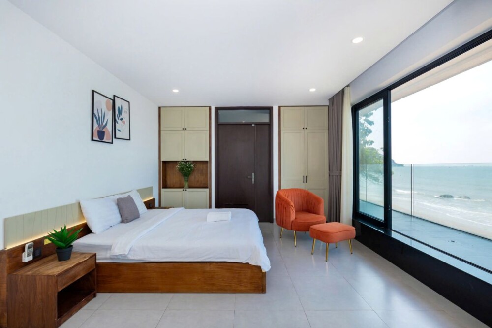 Villa Odwin BH109 - Khu vực phòng ngủ view biển