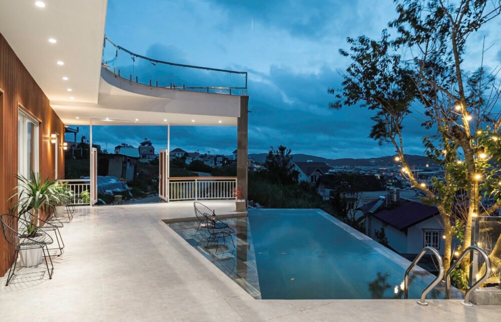Villa Odwin Đà Lạt 39 - Khu vực hồ bơi