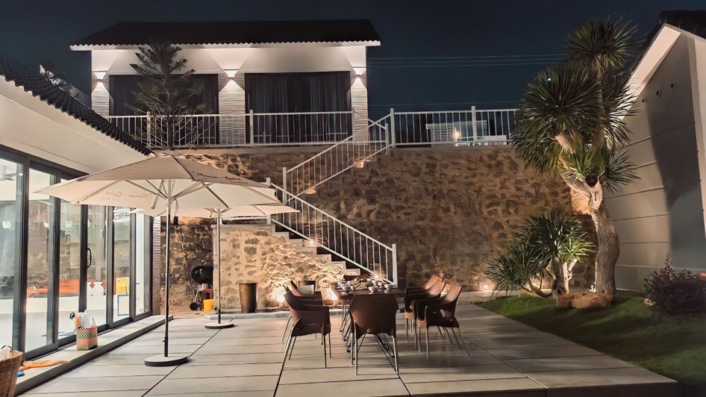 Villa Odwin Moon - Khu vực ăn uống ngoài trời