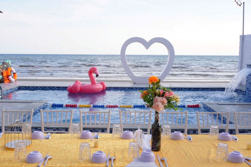 Villa Odwin PT 08 - Khu vực hồ bơi view biển