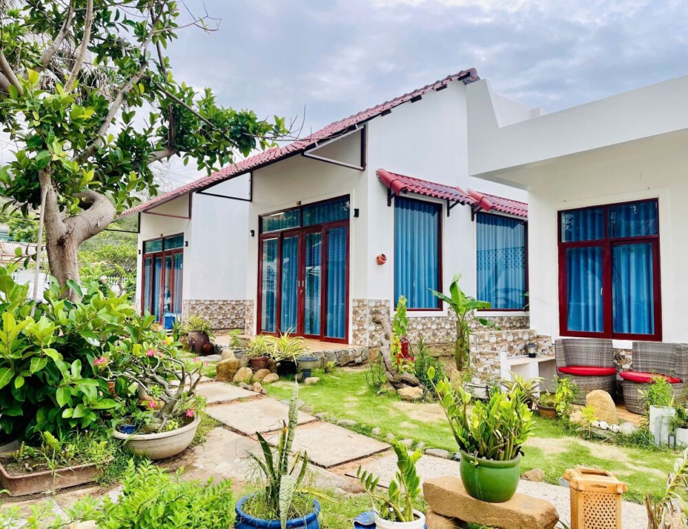 Villa Odwin PT 09 - Khu vực sân vườn